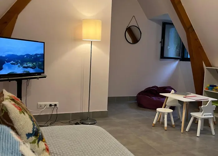 De 6 A 14 Personnes Chez Leontine